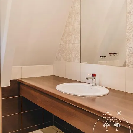 Kaper - Nad Morzem * ليبا