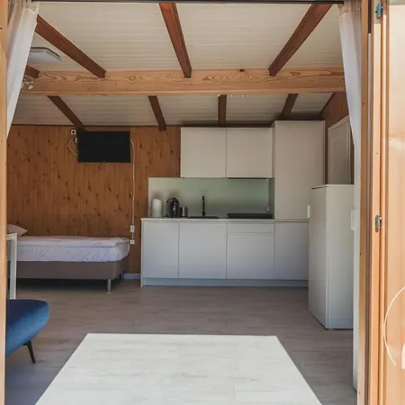 Kaper - Nad Morzem *