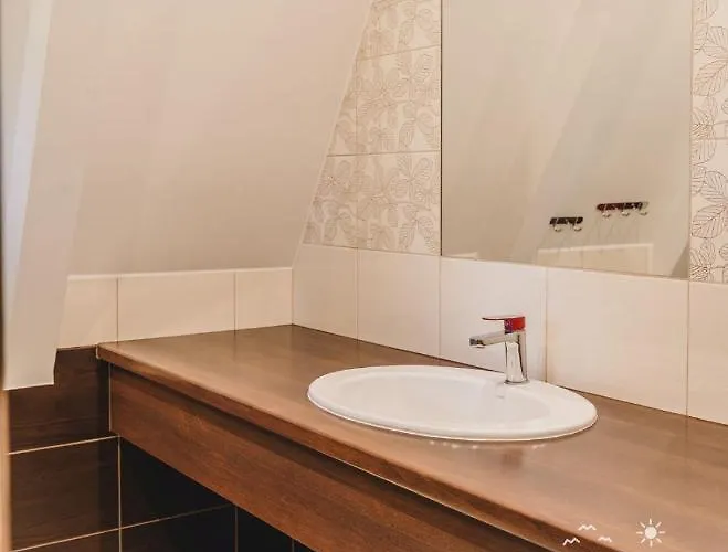 Kaper - Nad Morzem * Łeba